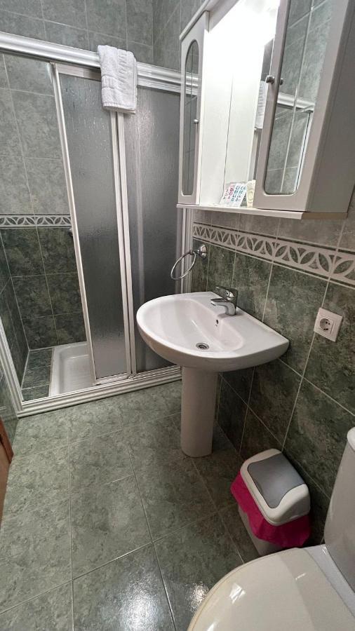 H. Lavid Hotel Бривиеска Екстериор снимка